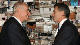 Fernando De La Rúa y Mauricio Macri, dos presidentes con altos índices de pobreza Fernando De La Rúa y Mauricio Macri, dos presidentes con altos índices de pobreza