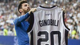 Los mejores videos y memes que dejó el homenaje a Ginóbili Los mejores videos y memes que dejó el homenaje a Ginóbili