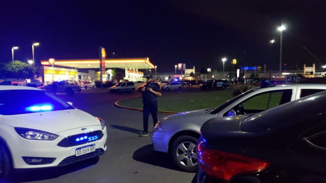 Un policial bonaerense murió y hay dos efectivos federales están gravemente heridos