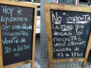 solidaridad ante la crisis: entregan viandas a personas necesitadas en un restaurante de la boca solidaridad ante la crisis: entregan viandas a personas necesitadas en un restaurante de la boca