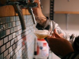¿por que se sirve la cerveza ipa en copa? ¿por que se sirve la cerveza ipa en copa?