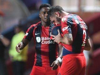 superliga: la quita de puntos a san lorenzo y huracan quedo en suspenso superliga: la quita de puntos a san lorenzo y huracan quedo en suspenso