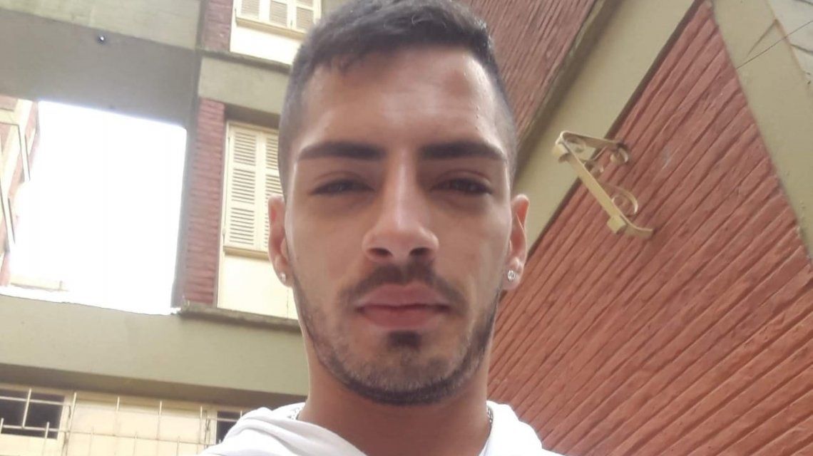 Fue a comprar cigarrillos y la pareja de su ex novia lo mató por la espalda Fue a comprar cigarrillos y la pareja de su ex novia lo mató por la espalda