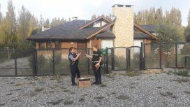 El drama de la casa propia: una decena de familias denunció a un empresario que está prófugo El drama de la casa propia: una decena de familias denunció a un empresario que está prófugo