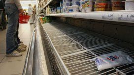 La leche de segunda marca es uno de los productos que escasea La leche de segunda marca es uno de los productos que escasea