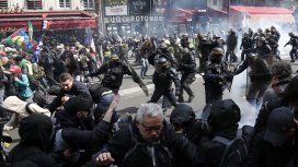 Detuvieron a unas 290 personas en Francia en manifestaciones por el 1° de Mayo Detuvieron a unas 290 personas en Francia en manifestaciones por el 1° de Mayo
