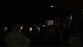 Denuncian que cortaron la luz en Tribunales mientras marchaban a favor de Ramos Padilla Denuncian que cortaron la luz en Tribunales mientras marchaban a favor de Ramos Padilla