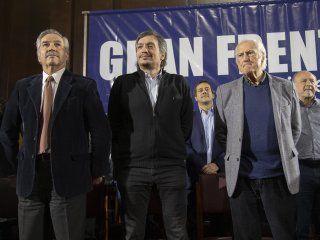 Felipe Solá, Máximo Kirchner y Pino Solanas Felipe Solá, Máximo Kirchner y Pino Solanas