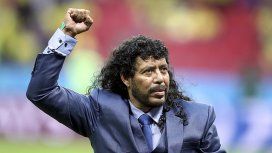 El mensaje de Higuita tras la viralización del beso de una pareja gay en un estadio de fútbol El mensaje de Higuita tras la viralización del beso de una pareja gay en un estadio de fútbol
