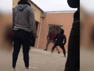 santa fe: un alumno saco una faca durante una pelea en una escuela santa fe: un alumno saco una faca durante una pelea en una escuela