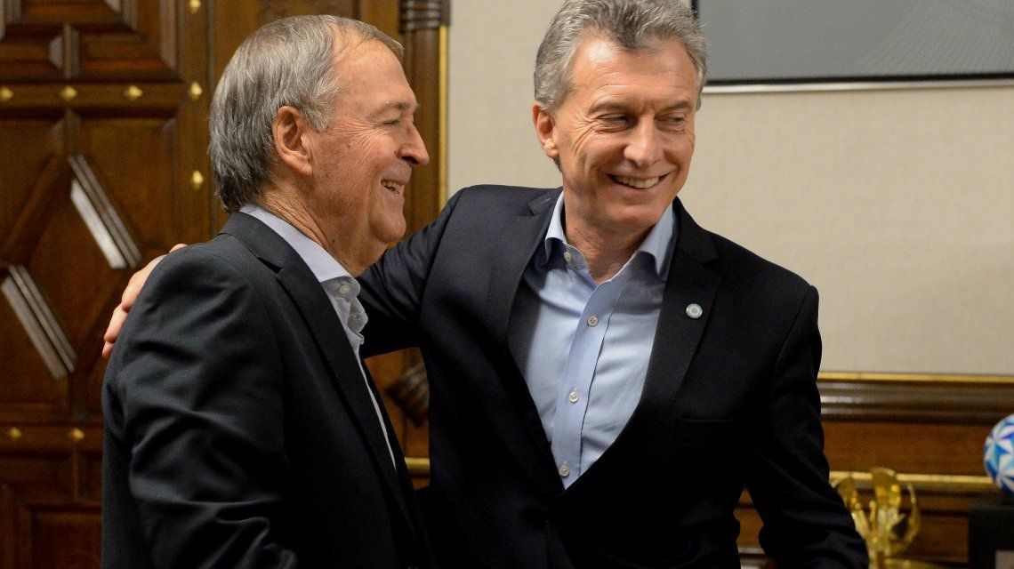 Macri recibió a Schiaretti en su intento por mantener vivos sus 10 puntos de consenso