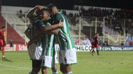 Batacazo en Copa Argentina: Estudiantes de San Luis eliminó a San Lorenzo Batacazo en Copa Argentina: Estudiantes de San Luis eliminó a San Lorenzo