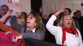 VIDEO: Cantos e insultos contra Macri en la Convención Nacional de la UCR VIDEO: Cantos e insultos contra Macri en la Convención Nacional de la UCR