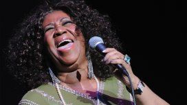 Encontraron un testamento de Aretha Franklin escondido bajo los almohadones de su sofá Encontraron un testamento de Aretha Franklin escondido bajo los almohadones de su sofá
