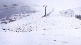 Bariloche disfruta de su primera nevada Bariloche disfruta de su primera nevada