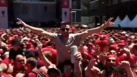 La final de la Champions: los hinchas de Liverpool alientan al ritmo de Dale alegría a mi corazón La final de la Champions: los hinchas de Liverpool alientan al ritmo de Dale alegría a mi corazón