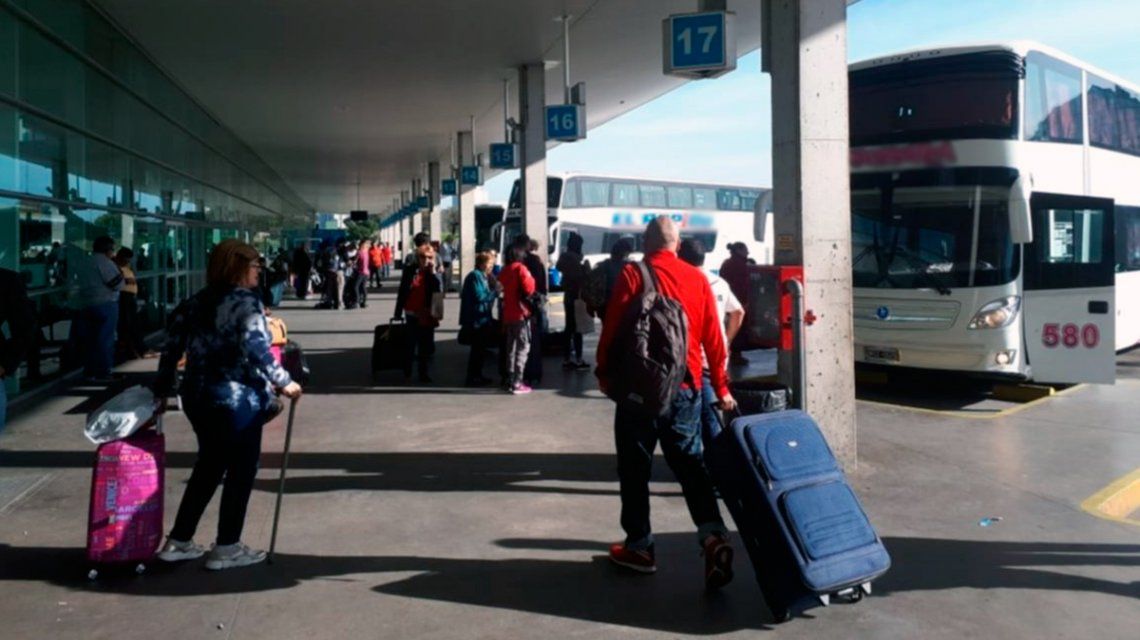 Los usuarios de micros de larga distancia pueden presentar el pasaje desde el celular