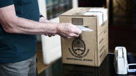 Muchas dudas y pocas definiciones a una semana del plazo para inscribir los frentes electorales Muchas dudas y pocas definiciones a una semana del plazo para inscribir los frentes electorales