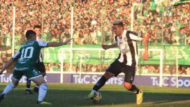 Central Córdoba de Santiago del Estero le ganó por penales a Sarmiento de Junín y ascendió a la Superliga Central Córdoba de Santiago del Estero le ganó por penales a Sarmiento de Junín y ascendió a la Superliga