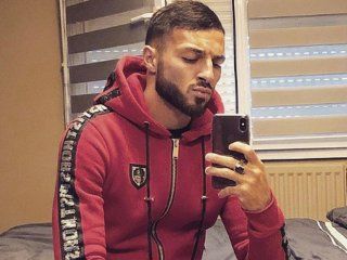 echaron a haris belkebla de la seleccion de argelia por mostrar la cola durante una partida de fortnite echaron a haris belkebla de la seleccion de argelia por mostrar la cola durante una partida de fortnite