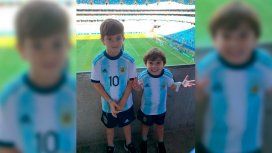 El detalle en una foto de Thiago y Mateo Messi que hizo reír a todos El detalle en una foto de Thiago y Mateo Messi que hizo reír a todos
