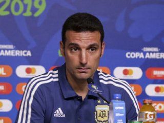 scaloni seria confirmado como dt de la seleccion hasta el mundial de qatar scaloni seria confirmado como dt de la seleccion hasta el mundial de qatar