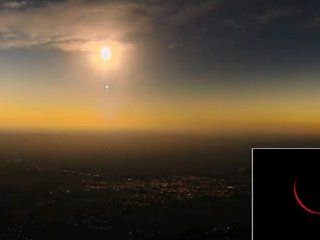 Tras el eclipse total, el Sol volvió a asomar lentamente. Tras el eclipse total, el Sol volvió a asomar lentamente.