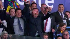 Jair Bolsonaro junto a Alejandro Domínguez Jair Bolsonaro junto a Alejandro Domínguez
