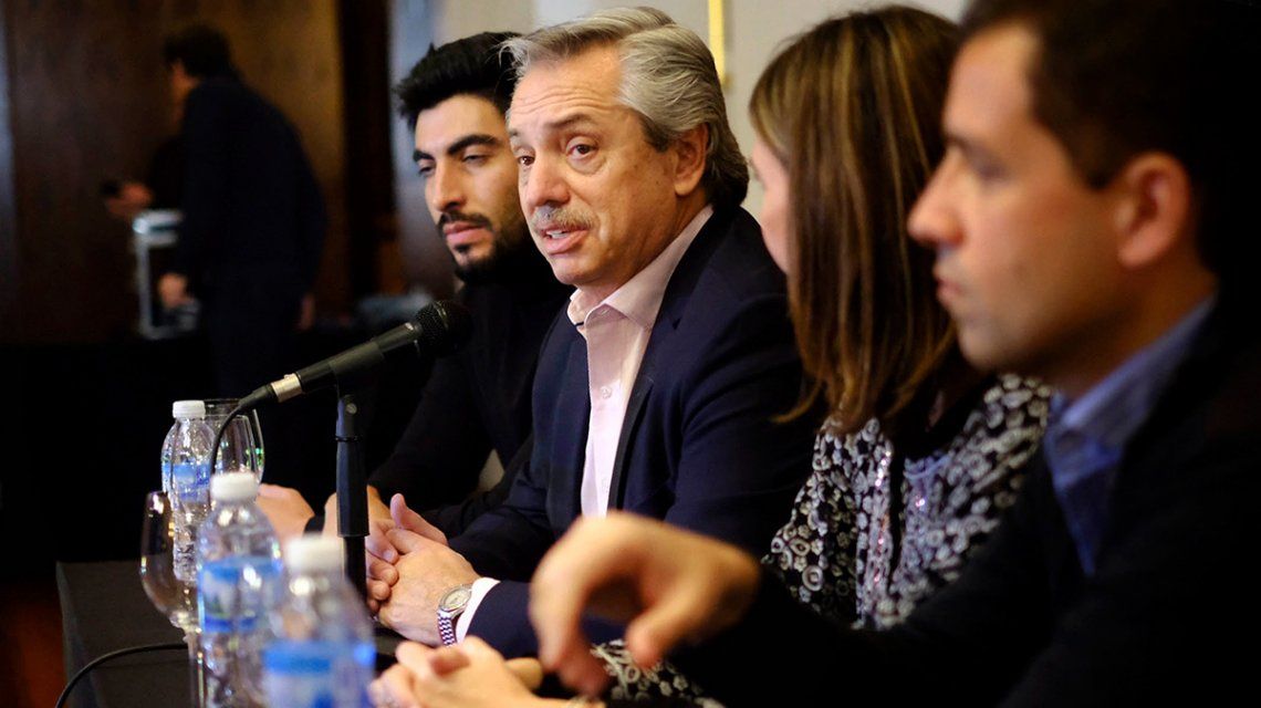 Alberto Fernández: Si los argentinos quieren pobreza y ajuste, que voten a Macri Alberto Fernández: Si los argentinos quieren pobreza y ajuste, que voten a Macri