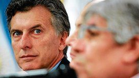 Con el círculo rojo como aliado, Macri le apunta al sindicalismo e insiste con la flexibilización laboral Con el círculo rojo como aliado, Macri le apunta al sindicalismo e insiste con la flexibilización laboral