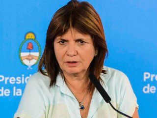 el gobierno prometio que pedira dni sin prejuicios: tengan corbata, gorra o patineta el gobierno prometio que pedira dni sin prejuicios: tengan corbata, gorra o patineta