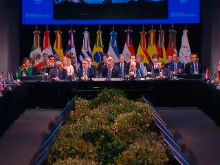macri chicaneo a bolsonaro con el var en plena cumbre del mercosur macri chicaneo a bolsonaro con el var en plena cumbre del mercosur