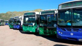 Paro de transporte: no hubo acuerdo y no hay colectivos en la mayor parte del país Paro de transporte: no hubo acuerdo y no hay colectivos en la mayor parte del país