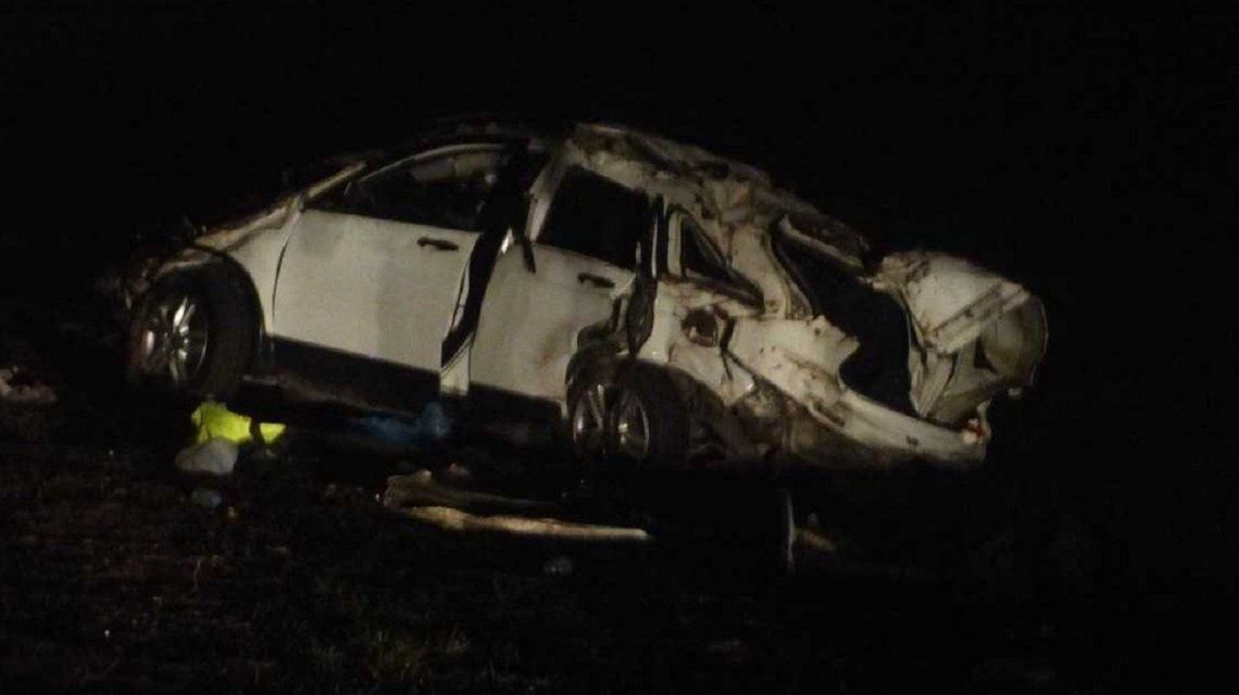 Grave accidente de El Pepo: volcó con su camioneta y murieron dos de sus acompañantes Grave accidente de El Pepo: volcó con su camioneta y murieron dos de sus acompañantes