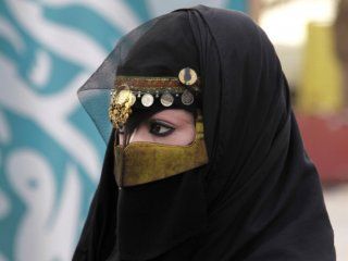 por primera vez, las mujeres de arabia saudita van a poder salir del pais sin permiso de los hombres por primera vez, las mujeres de arabia saudita van a poder salir del pais sin permiso de los hombres