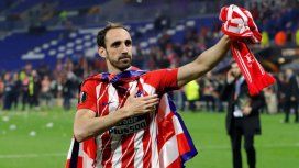 San Pablo rompe el mercado con las incoporaciones de Dani Alves y Juanfran San Pablo rompe el mercado con las incoporaciones de Dani Alves y Juanfran