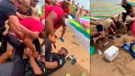 Tremenda pelea en una playa de España terminó con un policía apuñalado Tremenda pelea en una playa de España terminó con un policía apuñalado