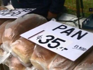 vendieron pan a $35 el kilo durante el panazo en el congreso vendieron pan a $35 el kilo durante el panazo en el congreso