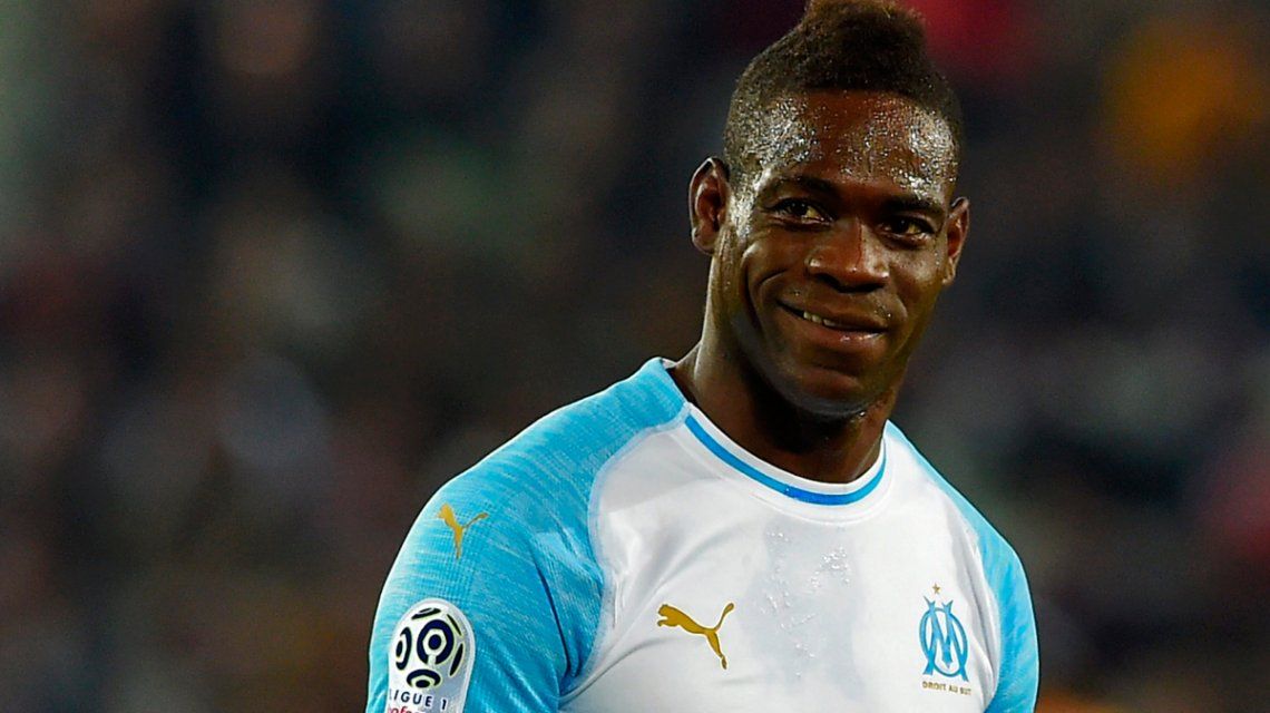 Mario Balotelli, muy cerca de llegar a un arreglo para jugar en el Flamengo