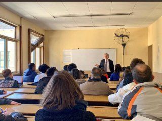 alberto fernandez revelo que macri lo llamo y no pudo atenderlo porque estaba dando clases alberto fernandez revelo que macri lo llamo y no pudo atenderlo porque estaba dando clases