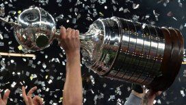 Poder ver la final de la Libertadores demandará más de un salario mínimo a los argentinos Poder ver la final de la Libertadores demandará más de un salario mínimo a los argentinos