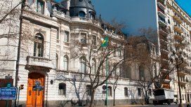Convocan a una marcha por el Amazonas en la embajada de Brasil en Buenos Aires Convocan a una marcha por el Amazonas en la embajada de Brasil en Buenos Aires