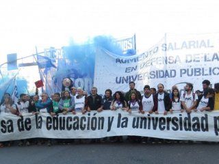 el bono de 5 mil pesos para estatales no correra para los docentes universitarios el bono de 5 mil pesos para estatales no correra para los docentes universitarios