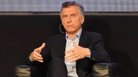 Macri versus Macri: de el Estado no tiene que quedarse con tu trabajo a Ganancias es el impuesto más justo Macri versus Macri: de el Estado no tiene que quedarse con tu trabajo a Ganancias es el impuesto más justo