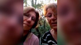 Dos jubiladas sobrevivieron dos días perdidas en la selva tucumana: el desopilante video que grabaron Dos jubiladas sobrevivieron dos días perdidas en la selva tucumana: el desopilante video que grabaron