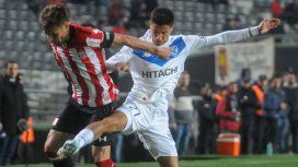 Vélez se hizo fuerte ante Estudiantes en La Plata y sumó su segundo triunfo consecutivo Vélez se hizo fuerte ante Estudiantes en La Plata y sumó su segundo triunfo consecutivo