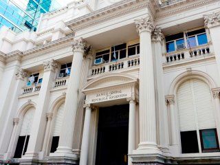 el banco central bajo bruscamente la tasa de las leliq porque preve menos inflacion el banco central bajo bruscamente la tasa de las leliq porque preve menos inflacion