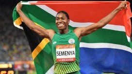 Caster Semenya: la campeona olímpica que deja el atletismo por el fútbol en medio de una polémica Caster Semenya: la campeona olímpica que deja el atletismo por el fútbol en medio de una polémica