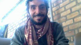 Primera vez en la historia que alguien sale en la TV argentina desde Kirguistán y con un pañuelo afgano al cuello, describió Fernando Primera vez en la historia que alguien sale en la TV argentina desde Kirguistán y con un pañuelo afgano al cuello, describió Fernando