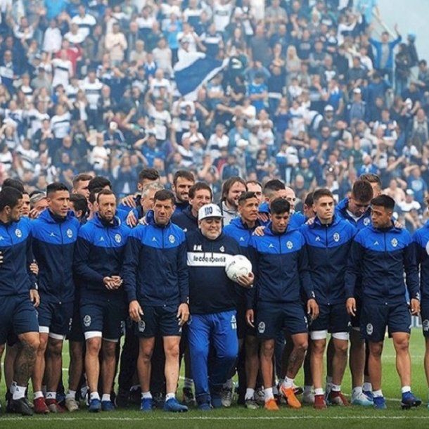 Crédito: Facebook @maradona